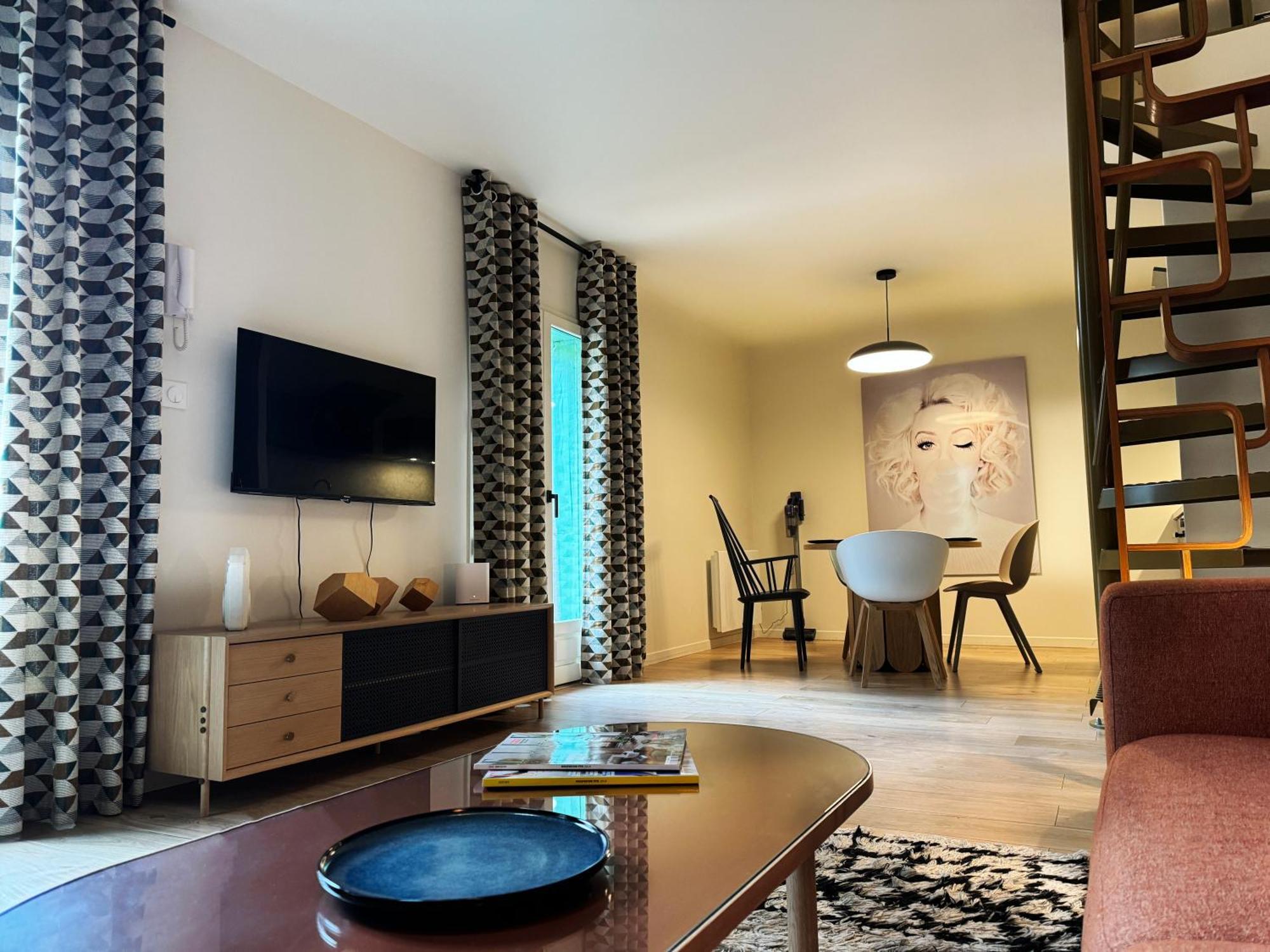 Maison Du Thabor Apartment *